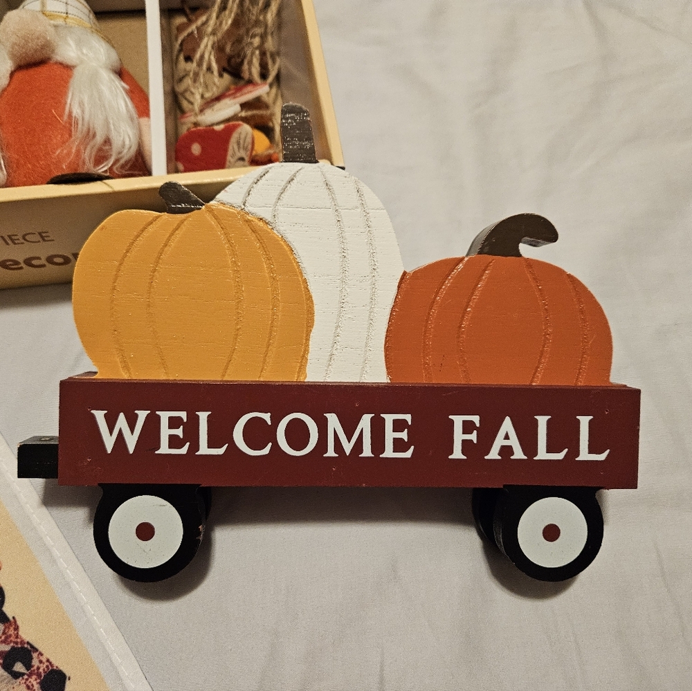Festive Fall 6pc Decor Set - Picture 5 of 13